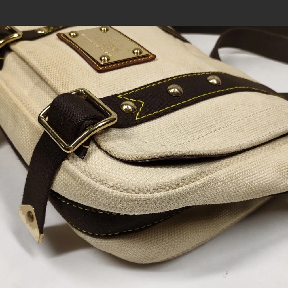 Louis Vuitton Shoulder/Crossbody Bag Besace PM - Picture 5 of 13